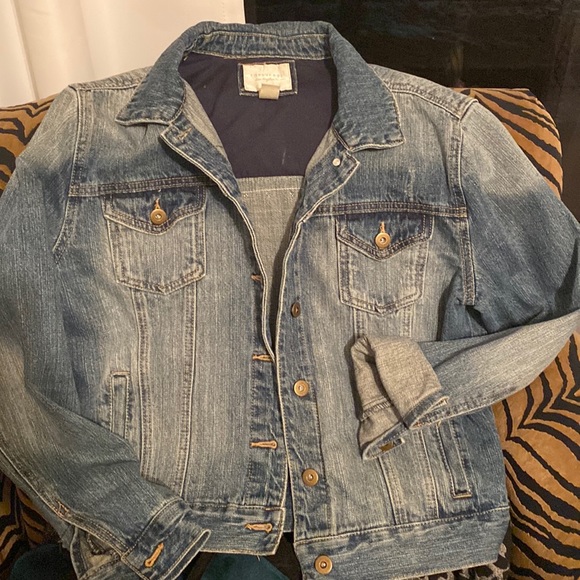 BoHo distressed Denim studded USA Jacket ......Patriotic - Picture 2 of 6